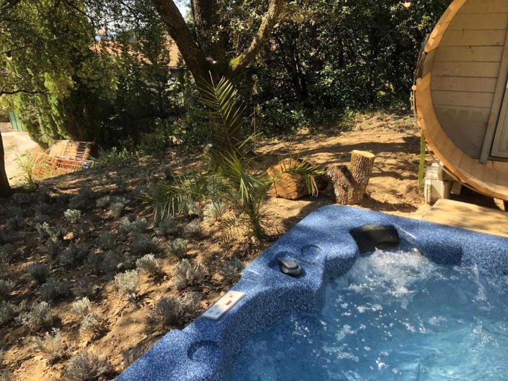 Les Horizons - Spa-Jacuzzi - Massage- Sauna - 4 Saisons - Piscine Chauffee Toute L'Annee - 800M Centre Ville Nyons Exterior foto